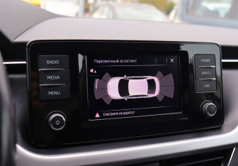 Подержанный автомобиль Skoda Rapid Liftback 2020 года (15 фото)