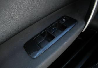 Подержанный автомобиль Nissan Qashqai 2010 года (14 фото)