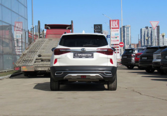 Подержанный автомобиль Kia Seltos 2020 года (6 фото)