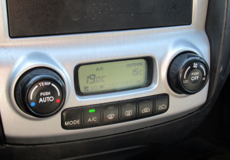 Подержанный автомобиль Kia Sportage 2008 года (16 фото)