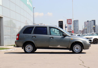 Подержанный автомобиль LADA (ВАЗ) Kalina Wagon 2011 года (4 фото)