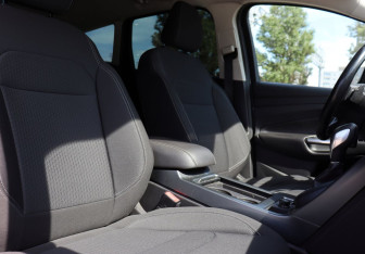 Подержанный автомобиль Ford Kuga 2017 года (10 фото)