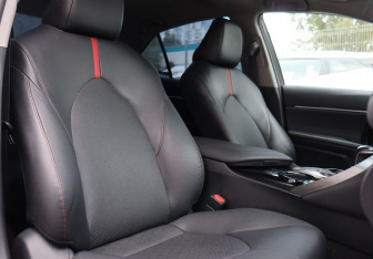 Подержанный автомобиль Toyota Camry Sedan 2020 года (21 фото)
