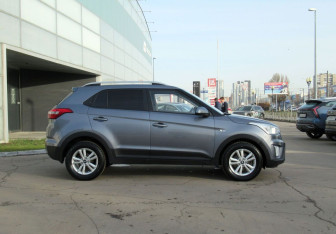 Подержанный автомобиль Hyundai Creta 2016 года (4 фото)