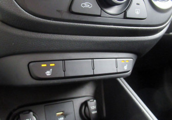 Подержанный автомобиль Hyundai Solaris Sedan 2020 года (13 фото)