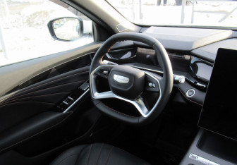 Новый Geely Preface 2024 (13 фото)