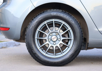Подержанный автомобиль Volkswagen Golf Hatchback 2012 года (9 фото)