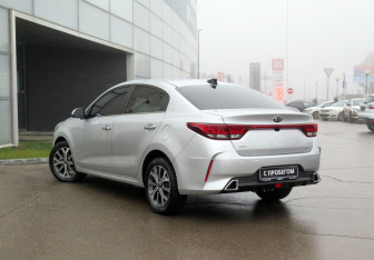 Подержанный автомобиль Kia Rio Sedan 2021 года (7 фото)