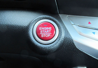 Подержанный автомобиль Honda Accord Sedan 2013 года (17 фото)