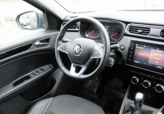 Подержанный автомобиль Renault Arkana 2019 года (12 фото)