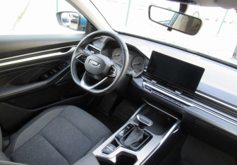 Подержанный автомобиль Geely Emgrand 2023 года (12 фото)