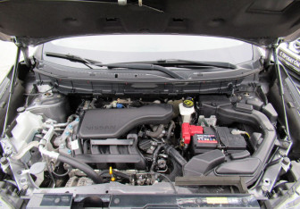 Подержанный автомобиль Nissan X-Trail 2019 года (11 фото)