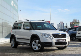 Подержанный автомобиль Skoda Yeti 2013 года (3 фото)