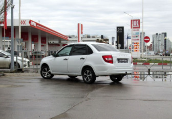 Подержанный автомобиль LADA (ВАЗ) Granta Sedan 2024 года (7 фото)