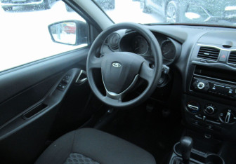 Подержанный автомобиль LADA (ВАЗ) Granta Sedan 2022 года (12 фото)