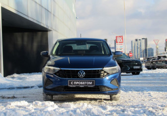 Подержанный автомобиль Volkswagen Polo Hatchback 2021 года (2 фото)