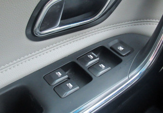 Подержанный автомобиль Kia Ceed Wagon 2015 года (17 фото)