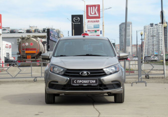 Подержанный автомобиль LADA (ВАЗ) Granta Sedan 2021 года (2 фото)