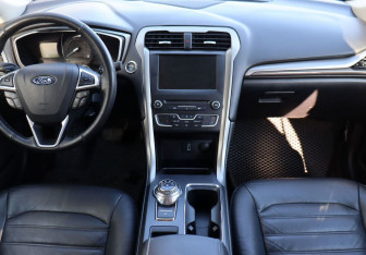 Подержанный автомобиль Ford Fusion (North America) 2016 года (13 фото)