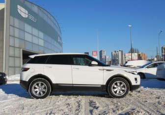 Подержанный автомобиль Land Rover Range Rover Evoque 2014 года (4 фото)