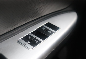 Подержанный автомобиль Lifan Solano 2012 года (17 фото)