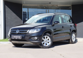 Подержанный автомобиль Volkswagen Tiguan 2013 года (1 фото)