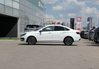 Подержанный автомобиль LADA (ВАЗ) Vesta Sedan 2024 года (8 фото)