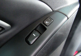 Подержанный автомобиль Hyundai ix35 2014 года (21 фото)