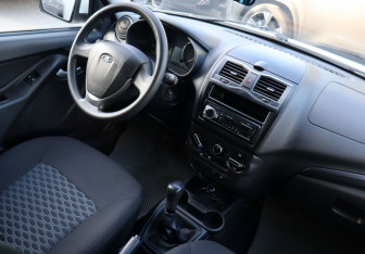 Подержанный автомобиль LADA (ВАЗ) Granta Sedan 2019 года (11 фото)