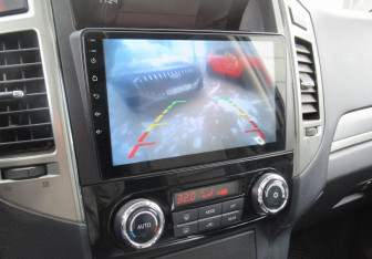 Подержанный автомобиль Mitsubishi Pajero 2021 года (14 фото)