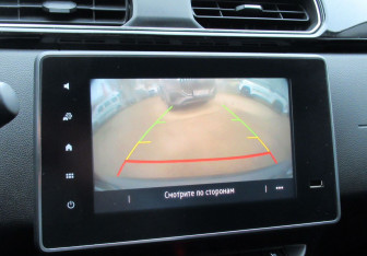 Подержанный автомобиль Renault Arkana 2019 года (15 фото)