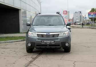 Подержанный автомобиль Subaru Forester Suv 2008 года (2 фото)