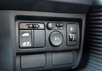 Подержанный автомобиль Honda Freed 2009 года (11 фото)