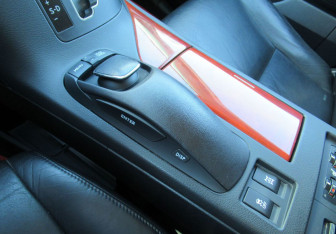 Подержанный автомобиль Lexus RX 2010 года (19 фото)