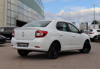 Подержанный автомобиль Renault Logan Sedan 2022 года (5 фото)