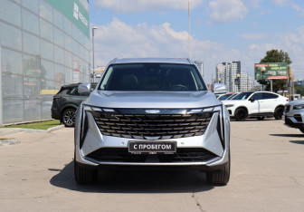 Подержанный автомобиль Geely Atlas 2024 года (2 фото)