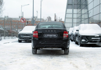 Подержанный автомобиль LADA (ВАЗ) Granta Sedan 2022 года (6 фото)