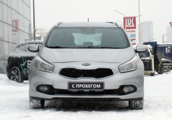 Подержанный автомобиль Kia Ceed Wagon 2015 года (2 фото)