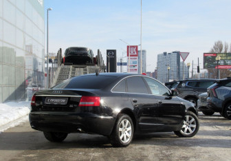 Подержанный автомобиль Audi A6 Sedan 2008 года (5 фото)