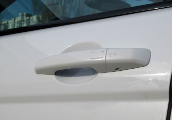 Подержанный автомобиль Land Rover Range Rover Evoque 2012 года (10 фото)