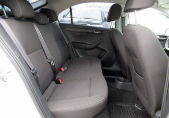 Подержанный автомобиль Skoda Rapid Liftback 2020 года (20 фото)