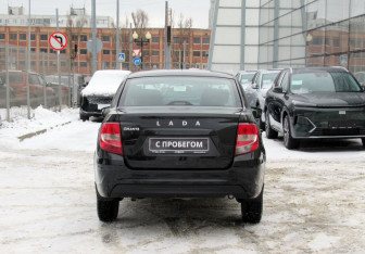 Подержанный автомобиль LADA (ВАЗ) Granta Sedan 2022 года (6 фото)