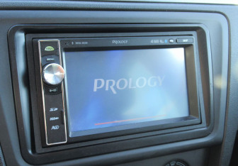 Подержанный автомобиль Skoda Rapid Liftback 2015 года (15 фото)