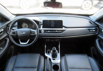 Подержанный автомобиль Chery Tiggo 4 Pro 2023 года (13 фото)