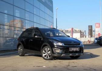 Подержанный автомобиль Kia Rio Hatchback 2018 года (3 фото)