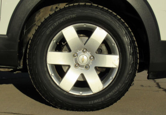 Подержанный автомобиль Chevrolet Captiva 2013 года (9 фото)