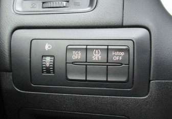 Подержанный автомобиль Mazda CX-5 2013 года (16 фото)