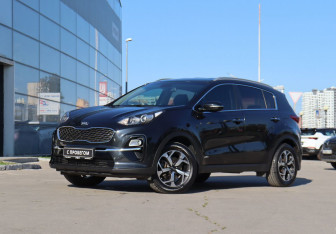 Подержанный автомобиль Kia Sportage 2018 года (1 фото)