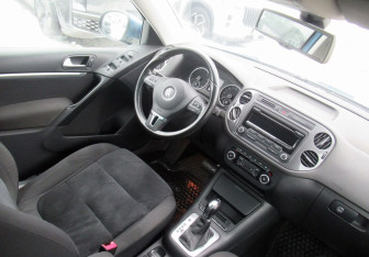 Подержанный автомобиль Volkswagen Tiguan 2013 года (12 фото)