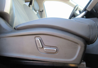 Подержанный автомобиль Geely Atlas 2024 года (15 фото)